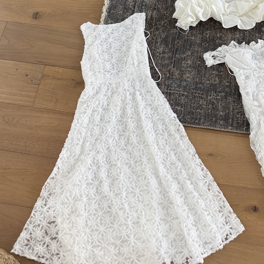 Elegant White Lace Kids Dress